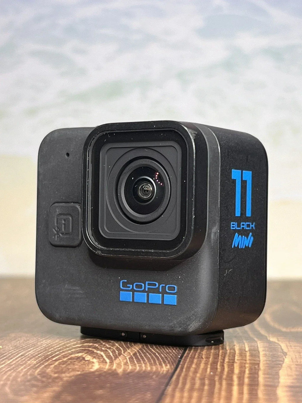 GoPro HERO11 Black Mini Compact Waterproof Action Camera 5.7K UHD 27MP - Read!