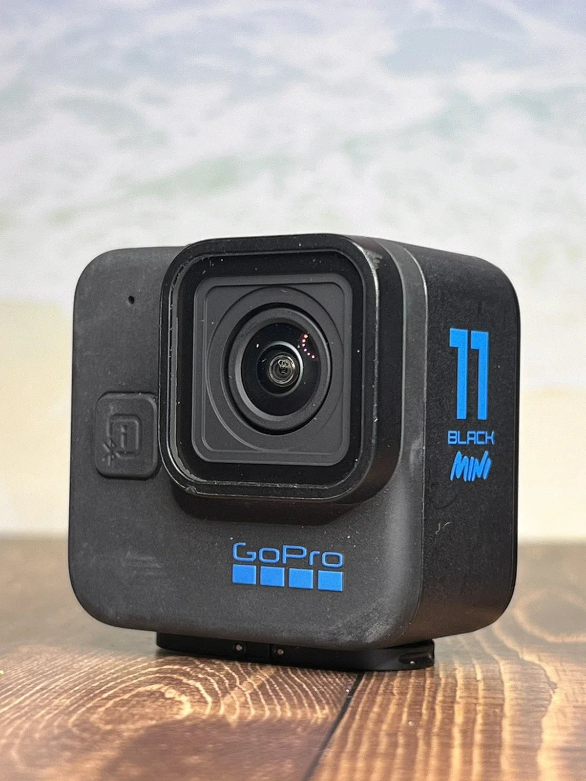 GoPro HERO11 Black Mini Compact Waterproof Action Camera 5.7K UHD 27MP - Read!